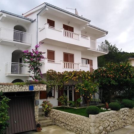 Apartment Mia - Spacious Apartment On 85 M2 With Beautiful Sea View Trogir Exterior photo