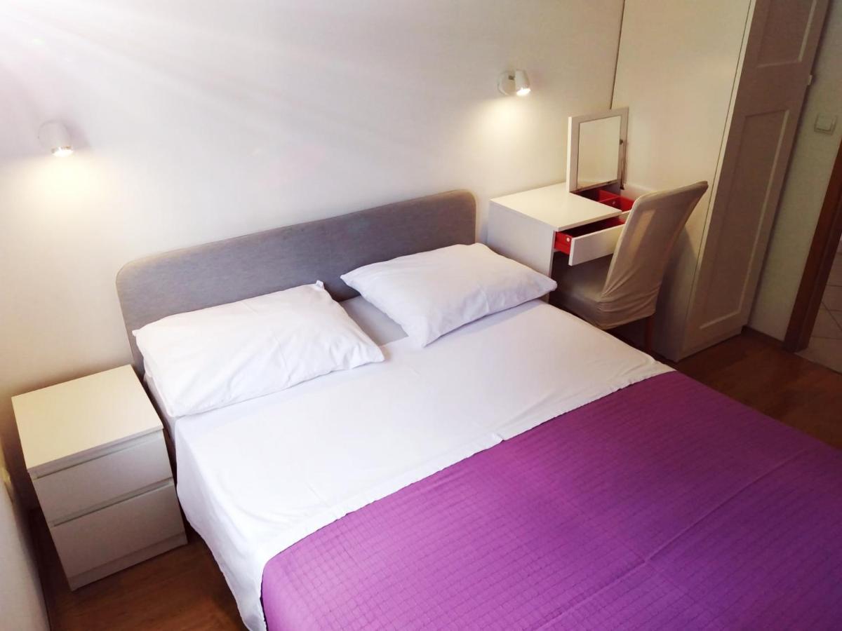 Apartment Mia - Spacious Apartment On 85 M2 With Beautiful Sea View Trogir Exterior photo